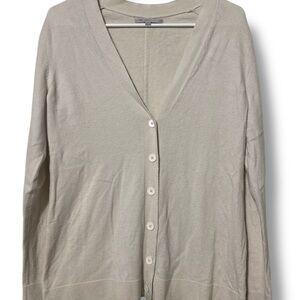 GAP Cream Cardigan Sweater V-Neck Knit